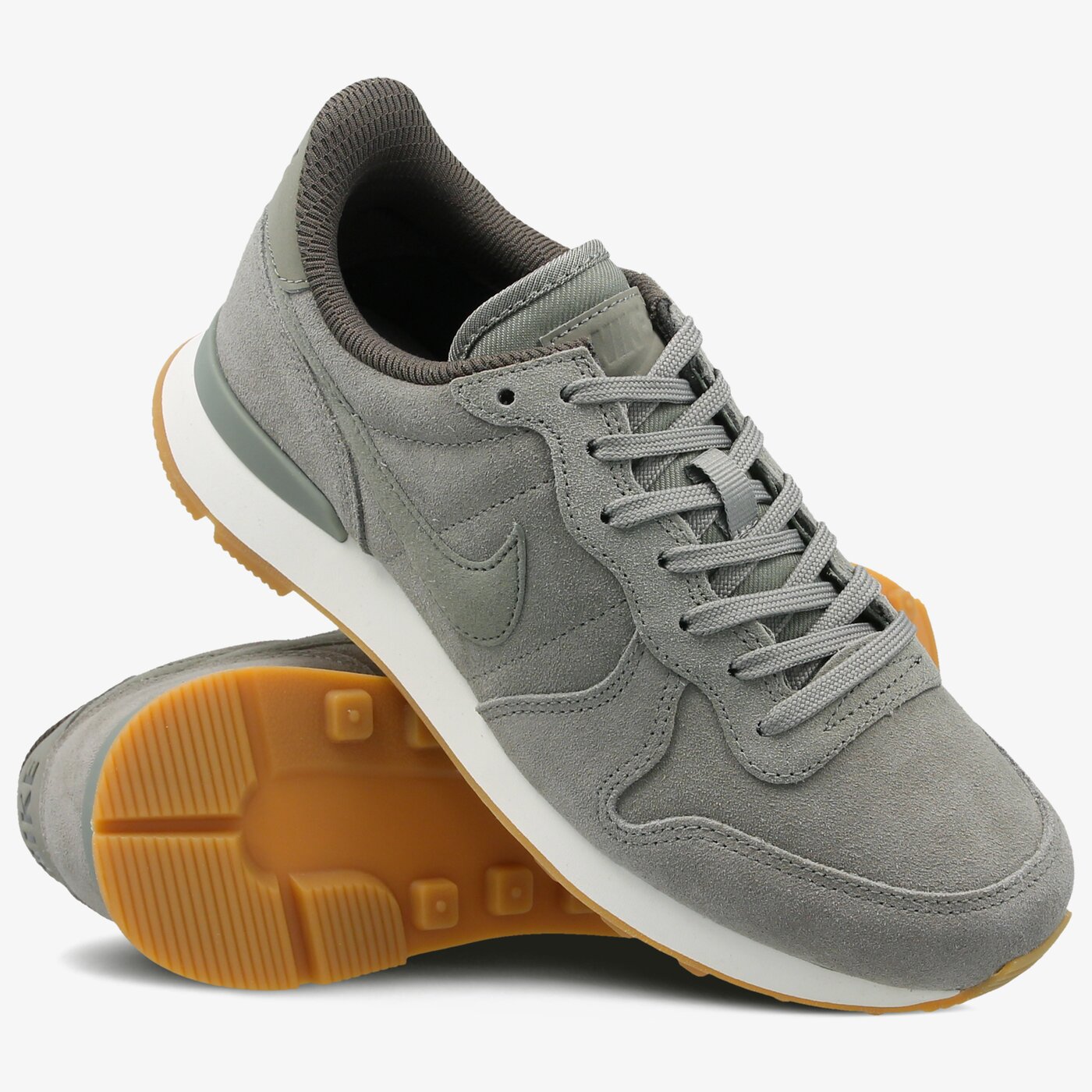 Дамски маратонки NIKE W INTERNATIONALIST SE 872922-005 цвят каки
