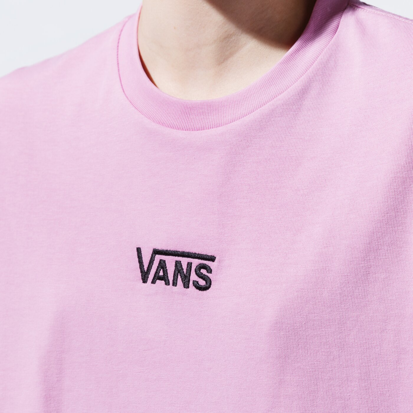 Дамски VANS РОКЛЯ WM CENTER VEE TEE АНЦУГS ORCHID vn0a4ru20fs1 цвят виолетов