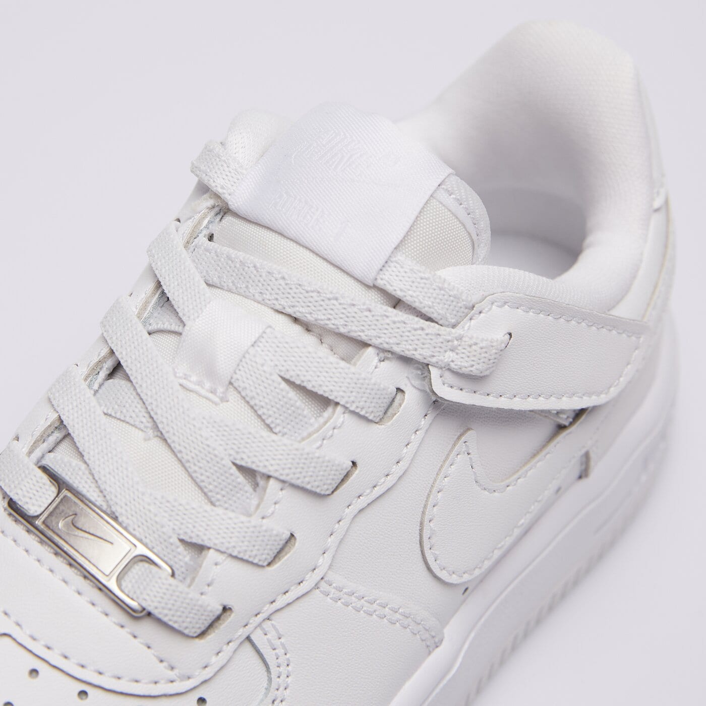 Детски маратонки NIKE FORCE 1 LOW EASYON (PS) ih4498-101 цвят бял