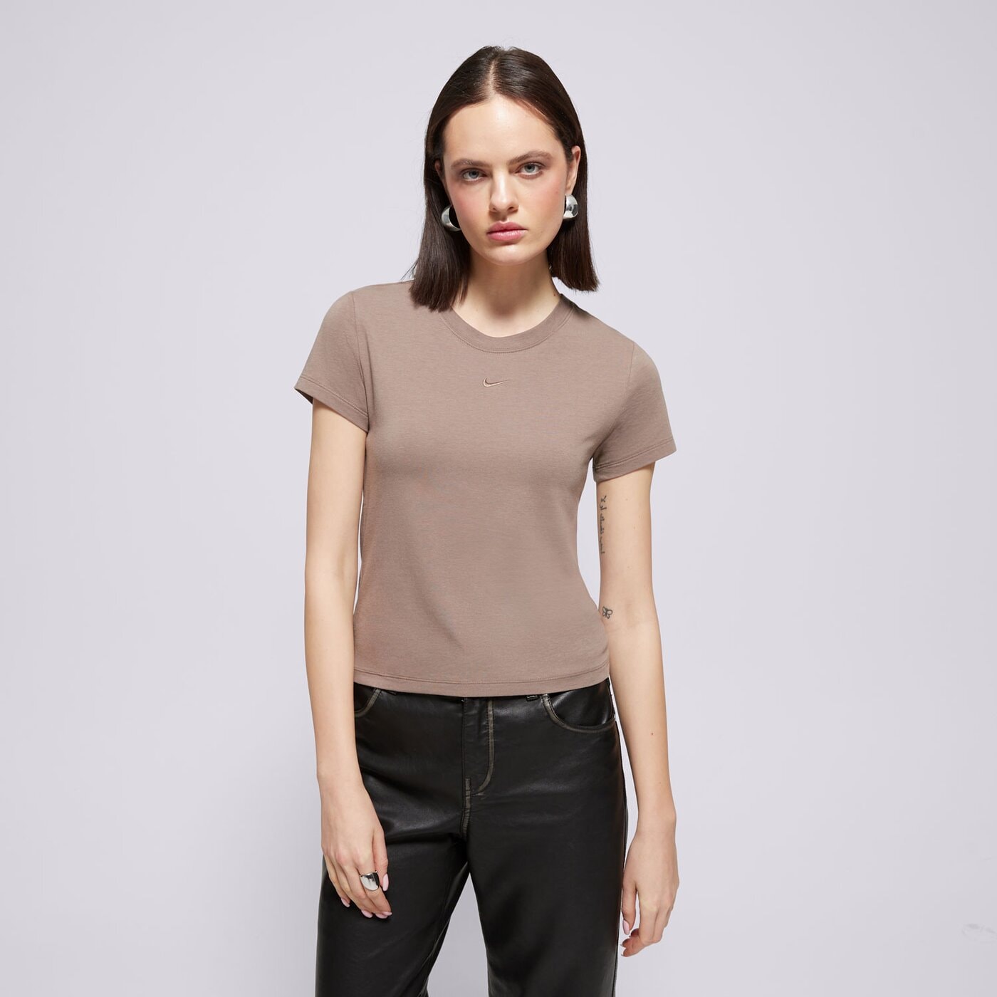 Дамска тениска NIKE ТЕНИСКА W NSW NK CHLL KNT MD CRP fv5508-233 цвят кафяв