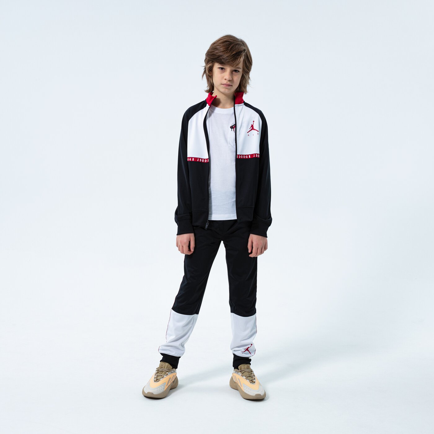 Детска тениска JORDAN КОМПЛЕКТ JUMPMAN AIR BLOCKED TRICOT SET BOY 95a838-023 цвят многоцветен