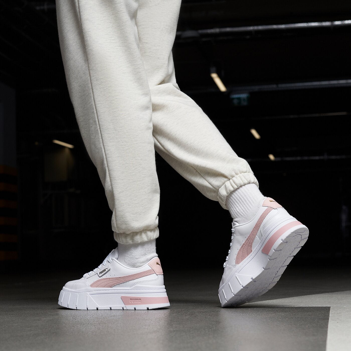 Дамски маратонки PUMA MAYZE STACK WNS 38436302 цвят бял