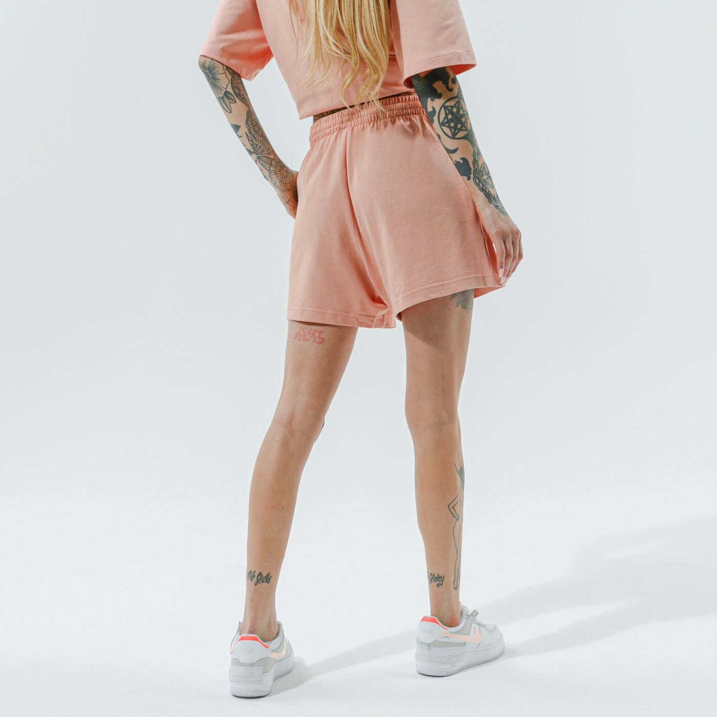 Дамски къси панталони ADIDAS ШОРТИ SHORTS h06608 цвят розов