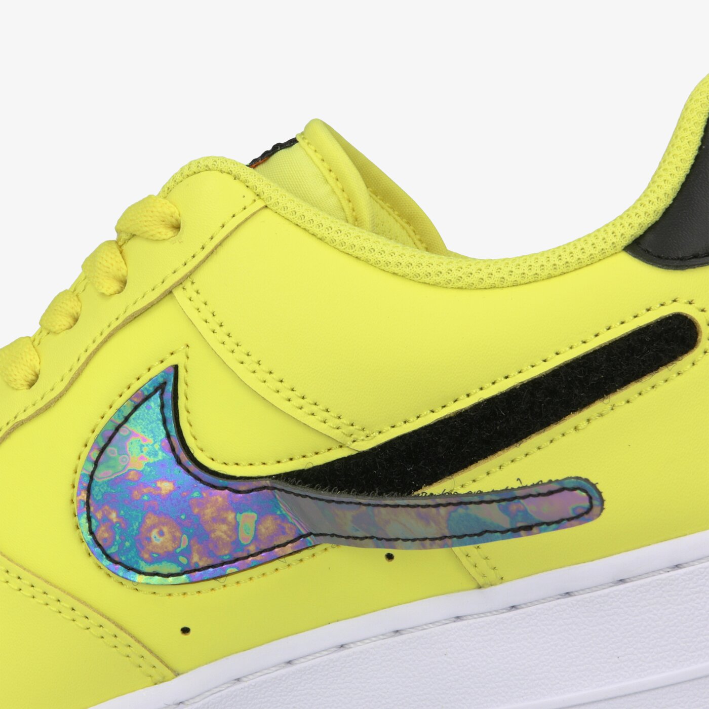 Мъжки маратонки NIKE AIR FORCE 1 '07 LV8 3FA19 ci0064-700 цвят жълт