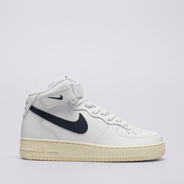 Дамски маратонки NIKE AIR FORCE 1 '07 MID  dd9625-105 цвят бял