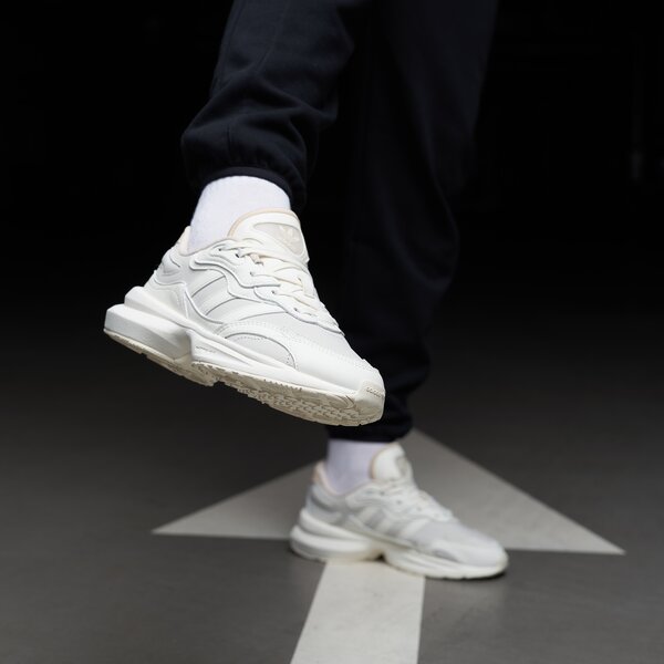 Дамски маратонки ADIDAS ZENTIC W gx0425 цвят бял