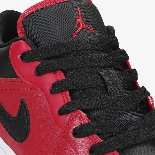 Детски маратонки AIR JORDAN 1 LOW  553560-605 цвят червен