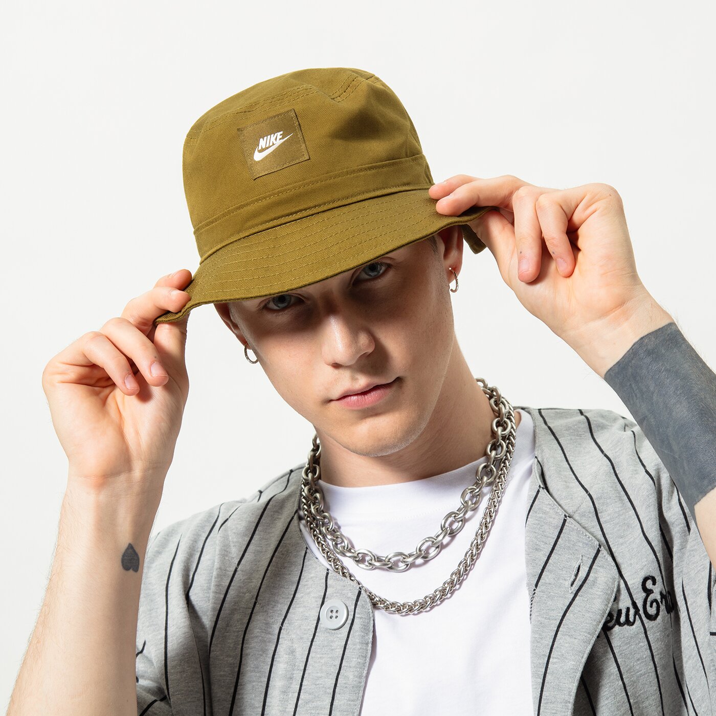 NIKE ИДИОТКА CK5324-368 Дамски Цвят khaki Модни Bucket hat Аксесоари ...