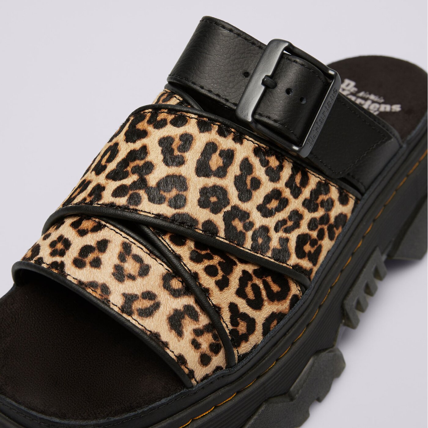 Дамски чехли и сандали DR.MARTENS MATTISON SLIDE SANDAL 41110200 цвят кафяв