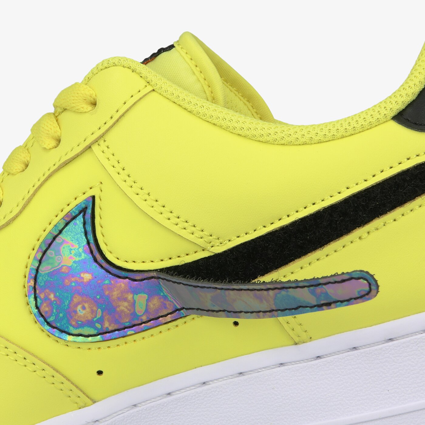 Детски маратонки NIKE AIR FORCE 1 LV8 3 (GS) ar7446-700 цвят жълт