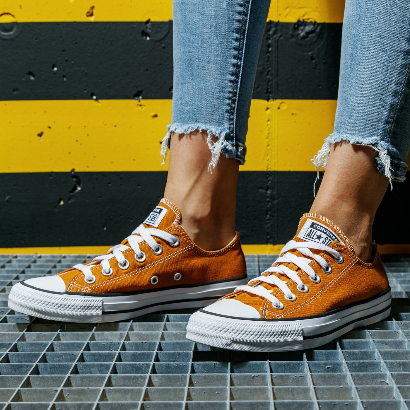 Дамски маратонки CONVERSE CHUCK TAYLOR ALL STAR  168578c цвят оранжев