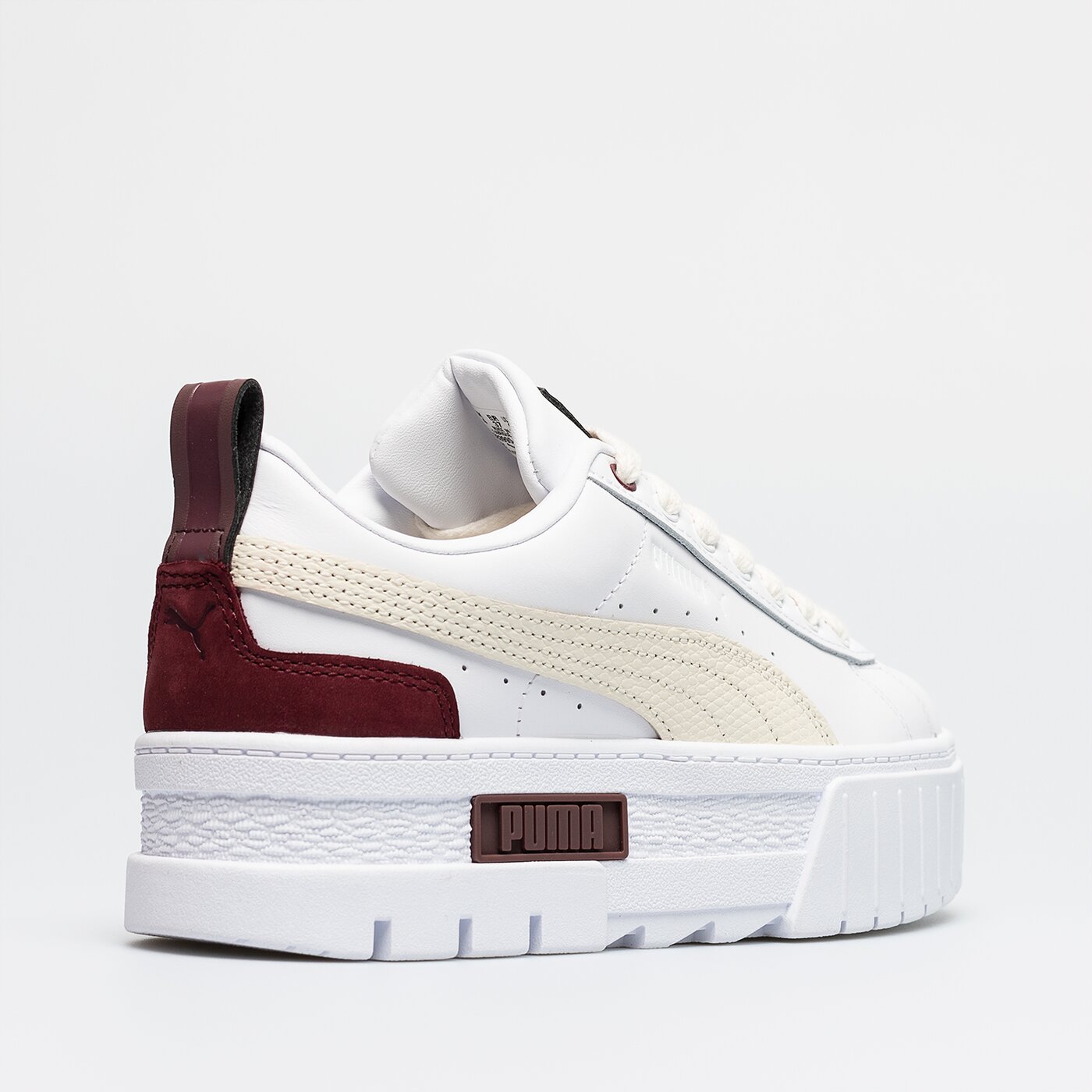 Дамски маратонки PUMA MAYZE LUXE WNS 38399503 цвят бял