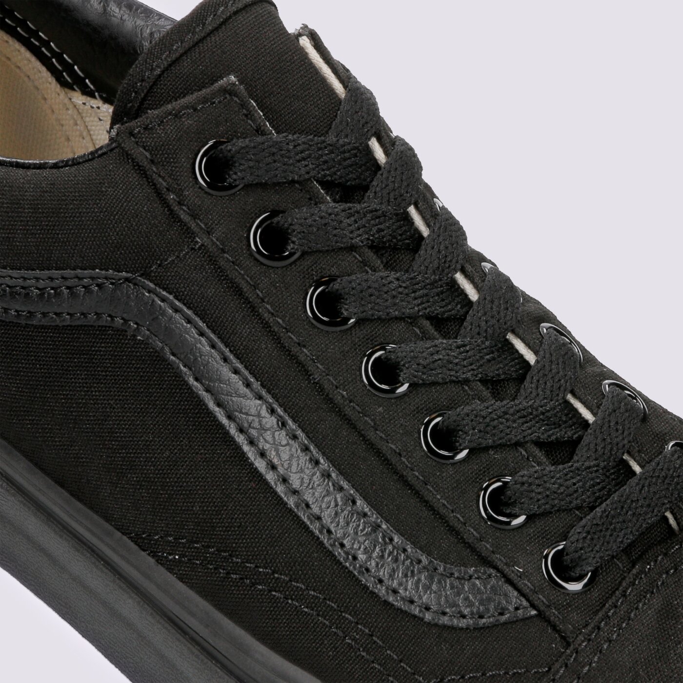 Мъжки маратонки VANS OLD SKOOL  vn000d3hbka1 цвят черен