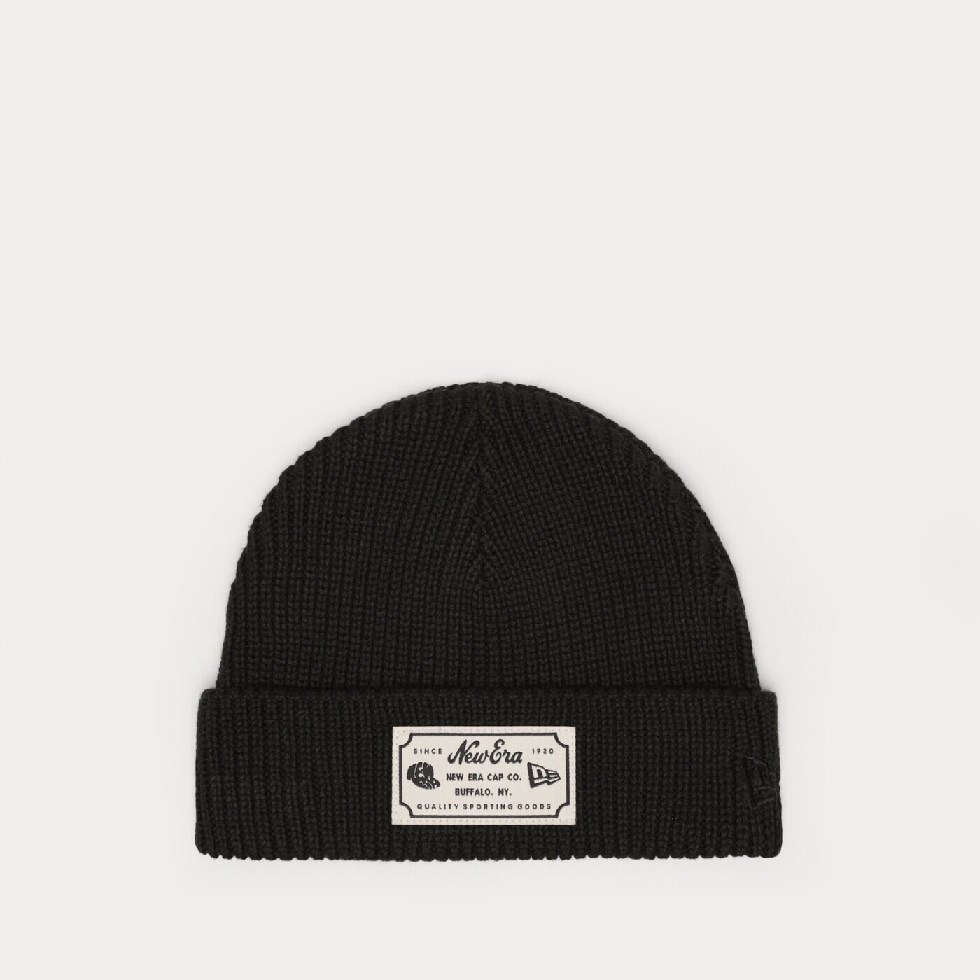 Мъжка зимна шапка NEW ERA ШАПКА NE PATCH BEANIE BLK NEW ERA BLK 60285039 цвят черен
