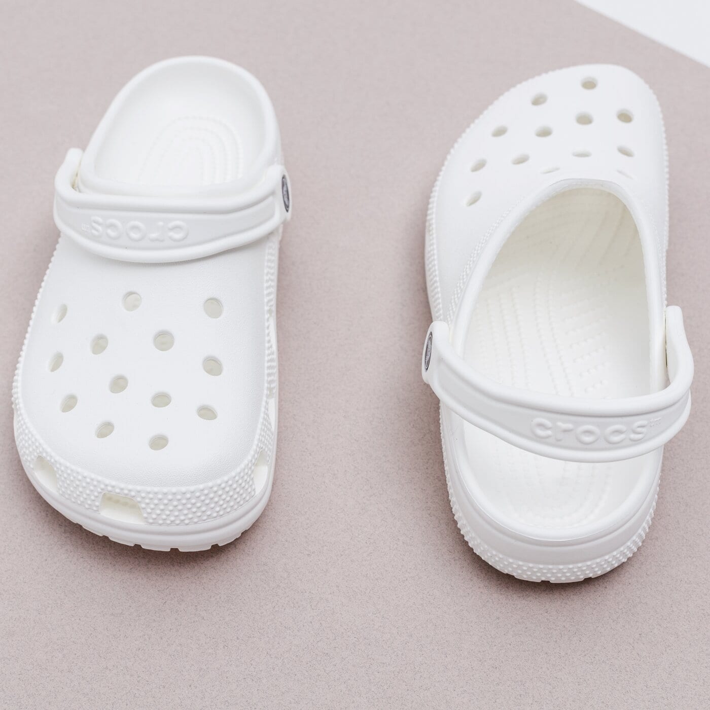 Дамски чехли и сандали CROCS CLASSIC CLOG  10001100 цвят бял