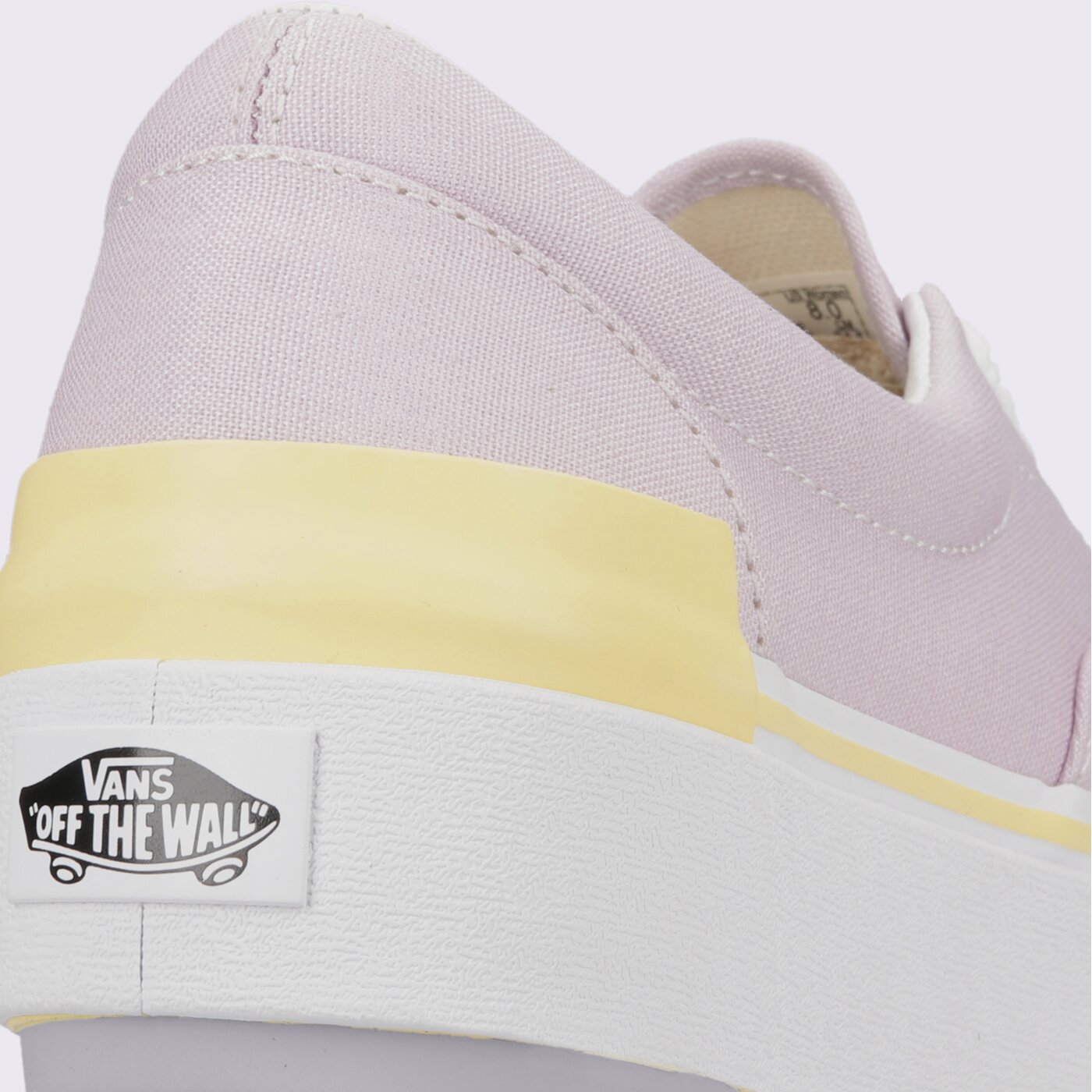 Дамски маратонки VANS UA ERA STACKED vn0a4bto24d1 цвят многоцветен