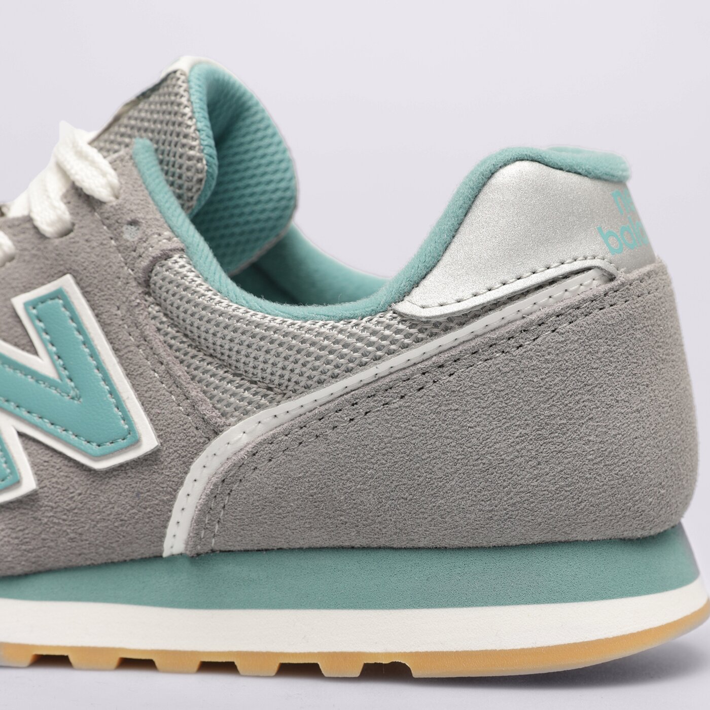 Дамски маратонки NEW BALANCE 373 wl373od2 цвят сив