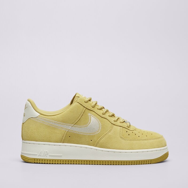 NIKE AIR FORCE 1 '07 LV8