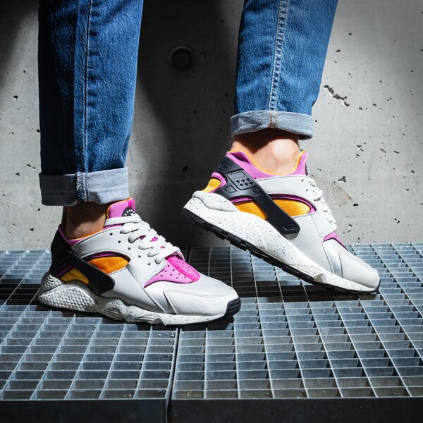 Мъжки маратонки NIKE AIR HUARACHE dd1068-003 цвят бял