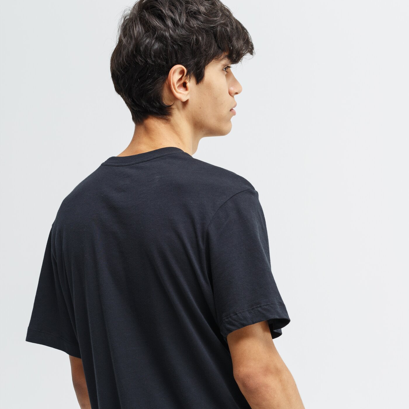 Мъжка тениска NIKE ТЕНИСКА SS M NSW TEE ICON FUTURA ar5004-010 цвят черен