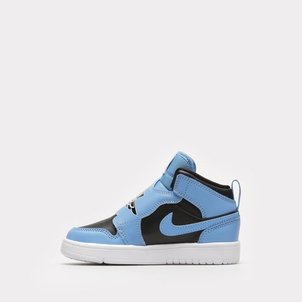 Детски маратонки SKY JORDAN 1  bq7197-401 цвят син