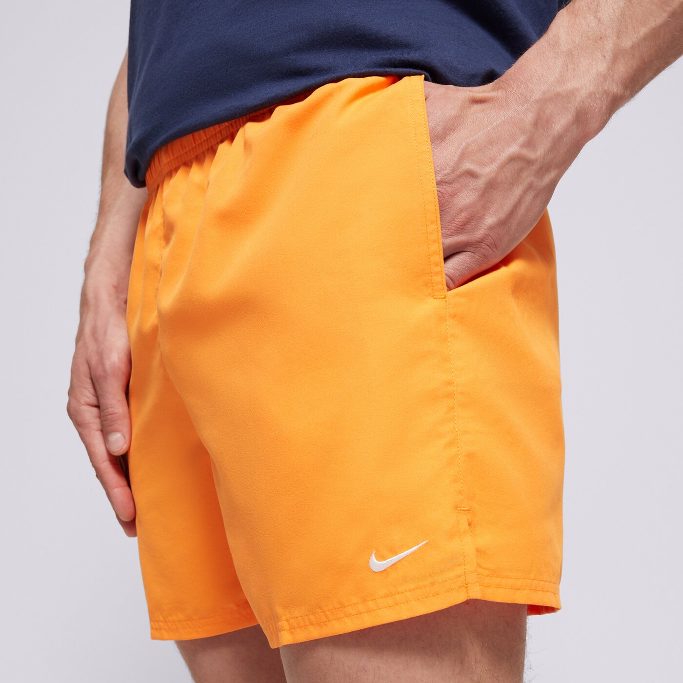 Мъжки къси панталони NIKE SWIM ШОРТИ NIKE ESSENTIAL 5" SHORTS nessa560-811 цвят оранжев