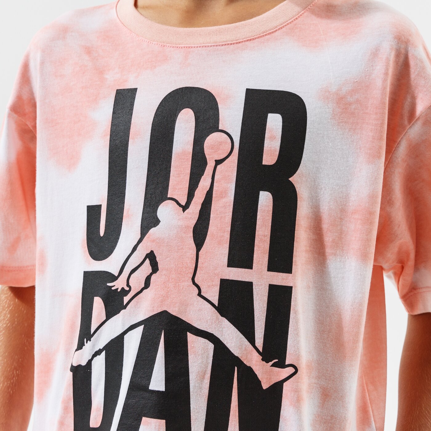 Детска тениска JORDAN ТЕНИСКА JORDAN GIRL TIE DYE BOXY TEE GIRL 45a764-n0q цвят оранжев