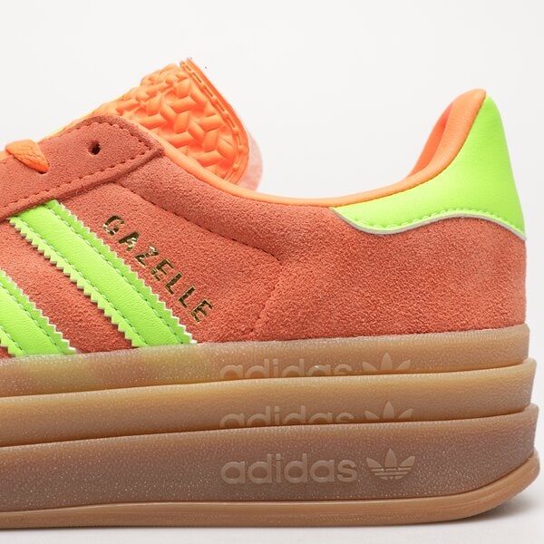 Дамски маратонки ADIDAS GAZELLE BOLD W h06126 цвят оранжев