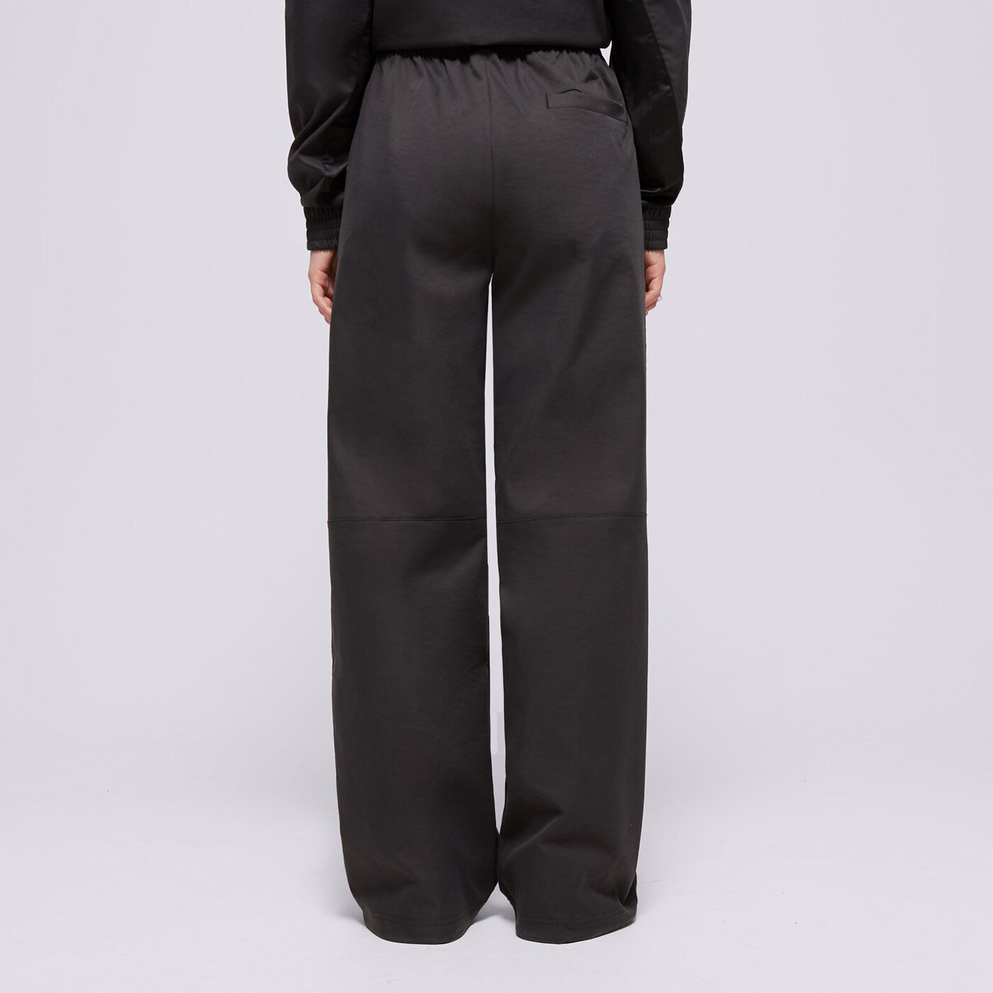 Дамски панталони NIKE ПАНТАЛОНИ W NSW WVN PNT SW hq3751-010 цвят черен