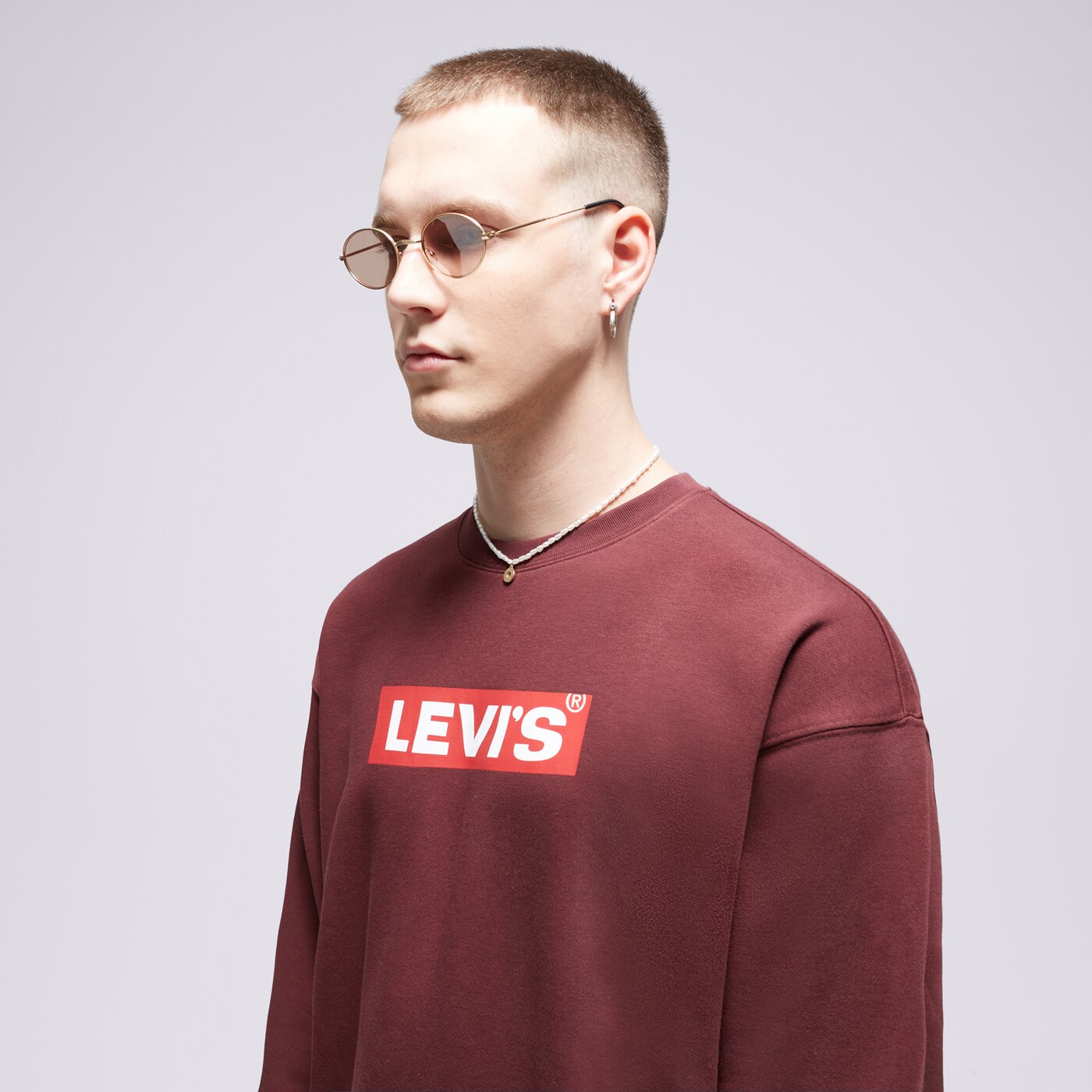 Мъжки суичър LEVI'S СУИТЧЪР RELAXD GRAPHIC CREW 38712-0209 цвят бордо