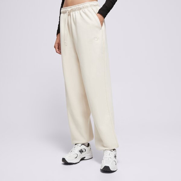Дамски панталони NEW BALANCE ПАНТАЛОНИ ATHLETICS   FRENCH TERRY JOGGER wp41513lin цвят бежов