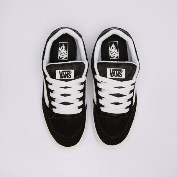 Детски маратонки VANS HYLANE vn000d4pfcb1 цвят черен