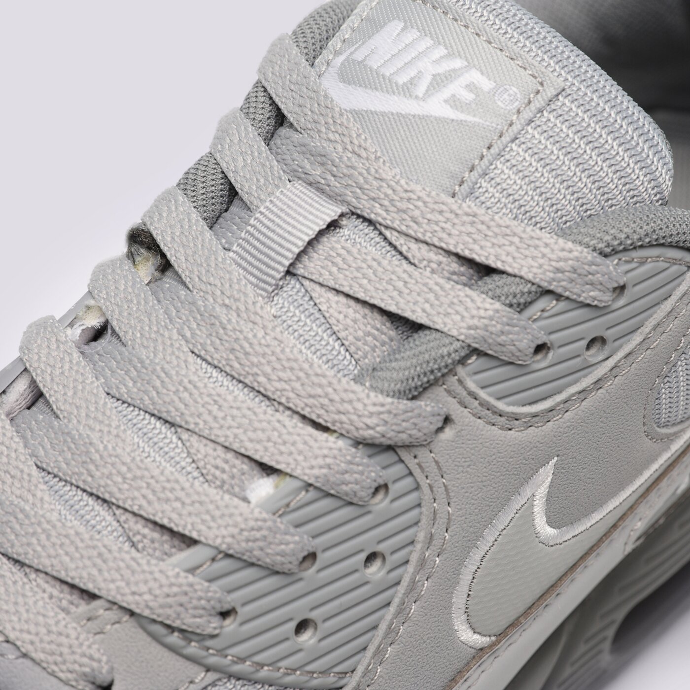 Мъжки маратонки NIKE AIR MAX 90  fj4218-002 цвят сив