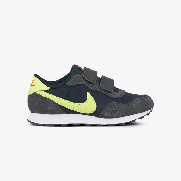 Детски маратонки NIKE MD VALIANT cn8559-400 цвят тъмносин