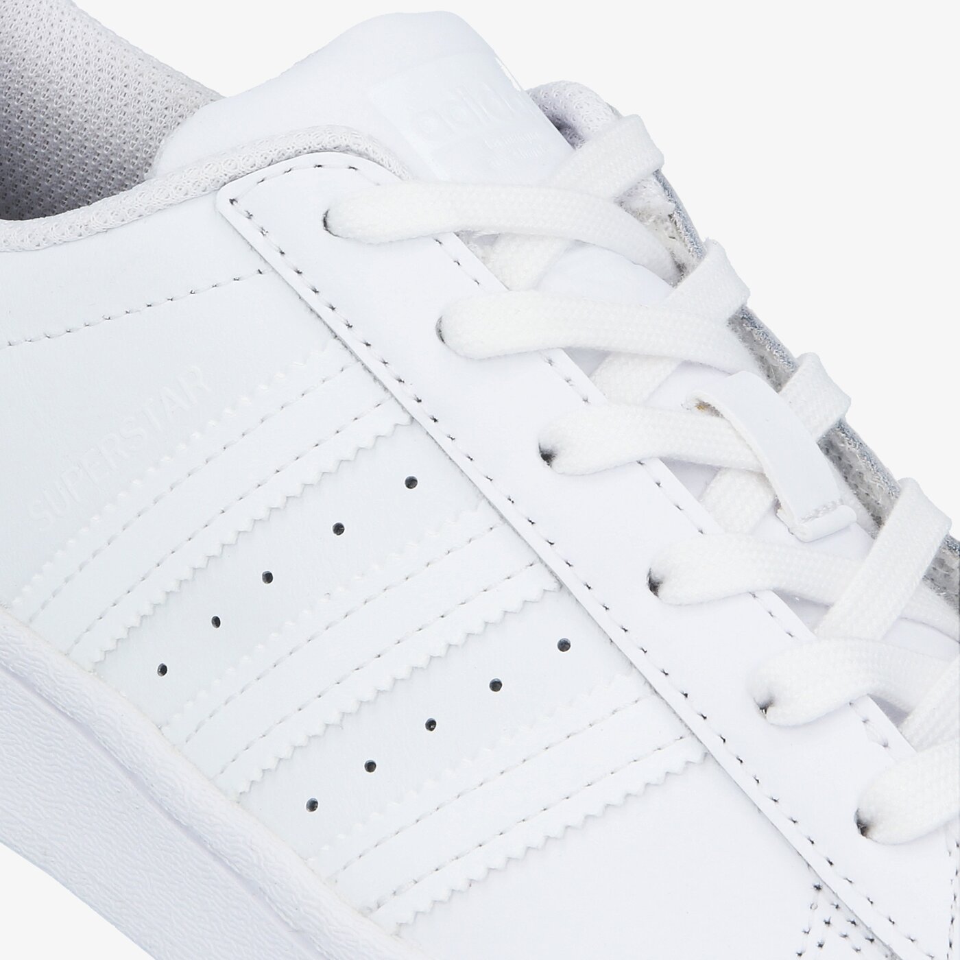 Детски маратонки ADIDAS SUPERSTAR J  ef5399 цвят бял