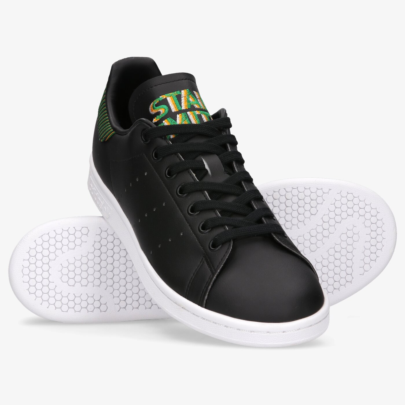 Мъжки маратонки ADIDAS STAN SMITH  h04322 цвят черен