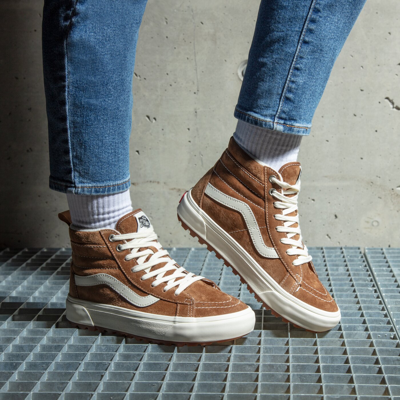 Дамски маратонки VANS UA SK8-HI MTE-1 vn0a5hzy6i61 цвят многоцветен