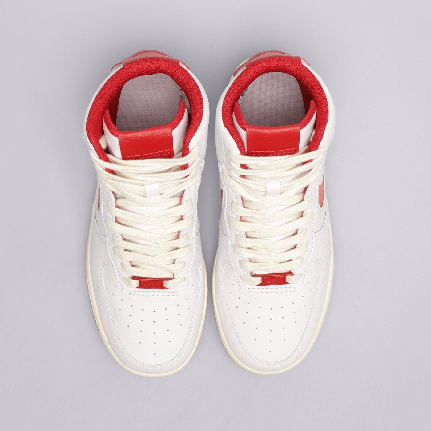 Дамски маратонки NIKE WMNS AF1 SCULPT  fn3500-100 цвят бял