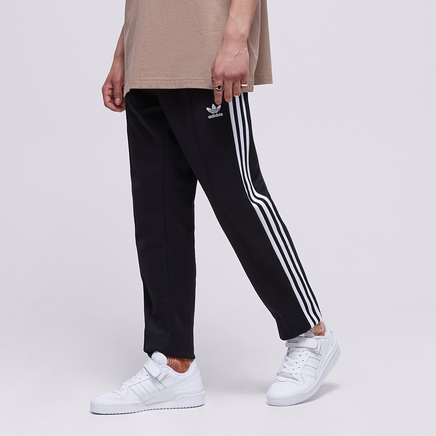 Мъжки панталони ADIDAS ПАНТАЛОНИ BECKENBAUER TP ia4788 цвят черен