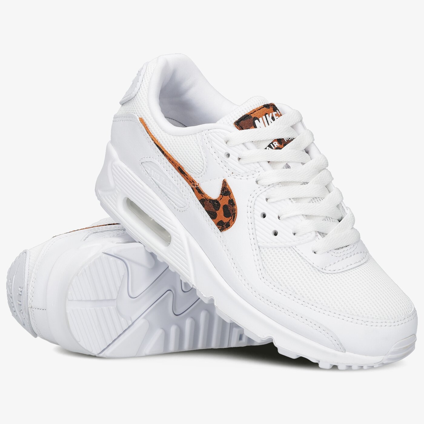Дамски маратонки NIKE WMNS AIR MAX 90 AX dh4115-100 цвят бял