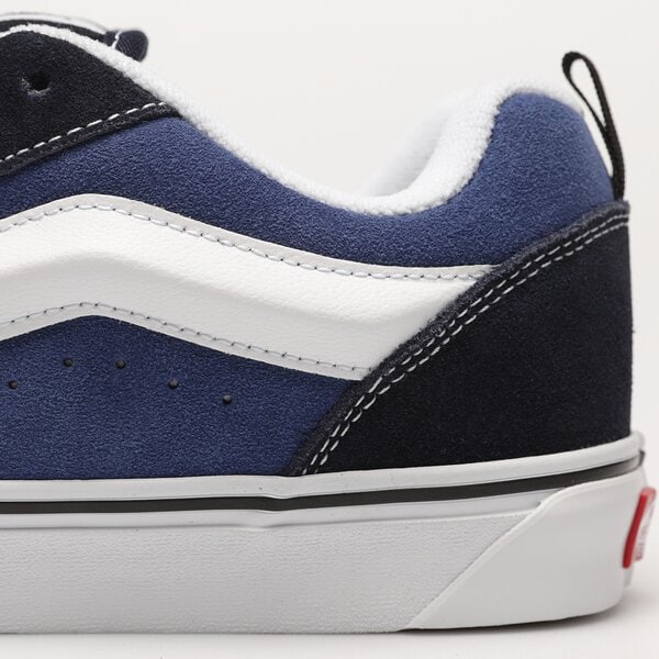 Мъжки маратонки VANS KNU SKOOL  vn0009qcnwd1 цвят син