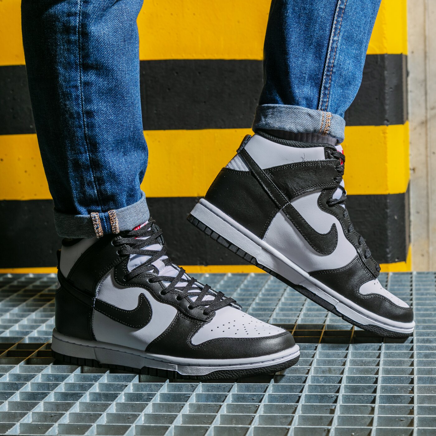 Дамски маратонки NIKE DUNK HIGH  dd1869-103 цвят многоцветен