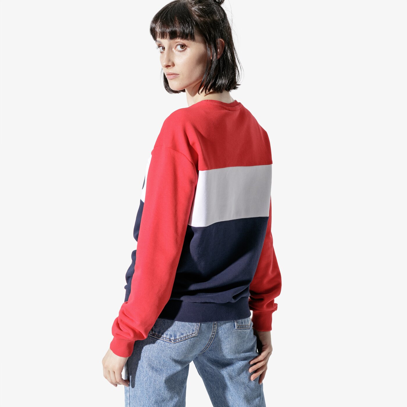 Дамски суичър FILA СУИТЧЪР LEAH CREW SWEAT 687043g06 цвят тъмносин