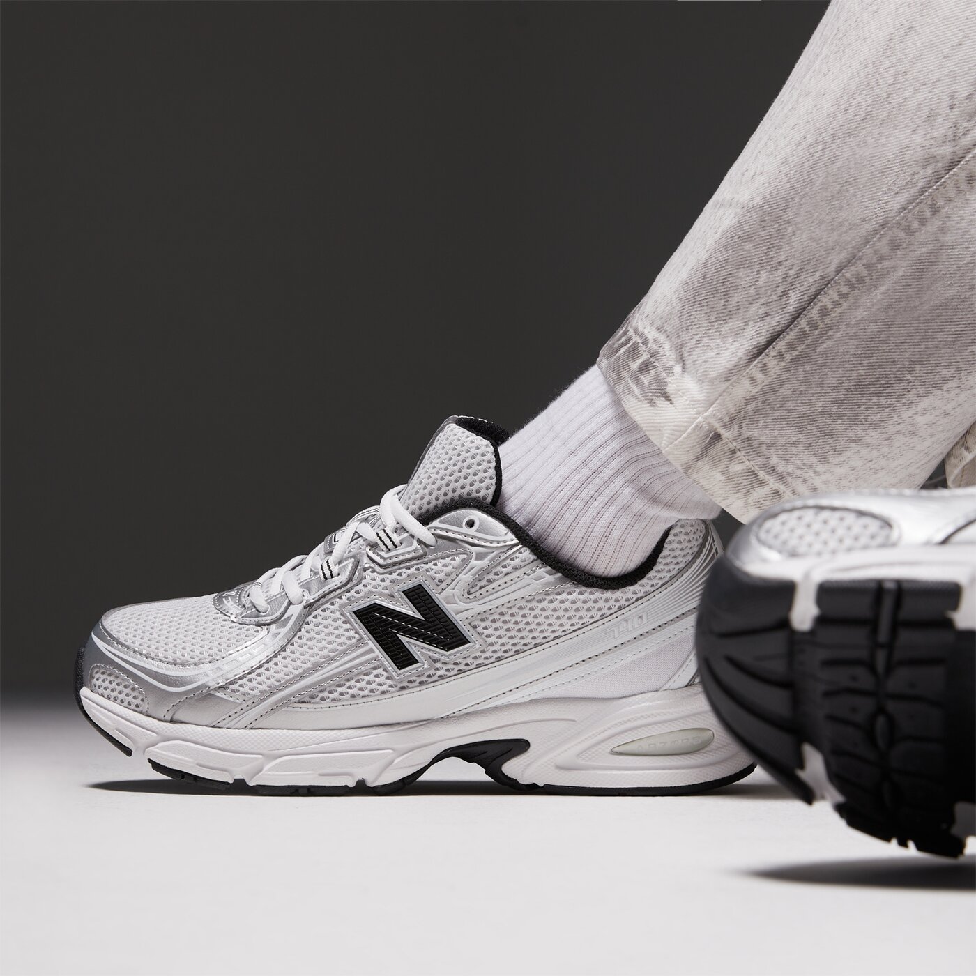 Мъжки маратонки NEW BALANCE 740 u740nw2 цвят бял