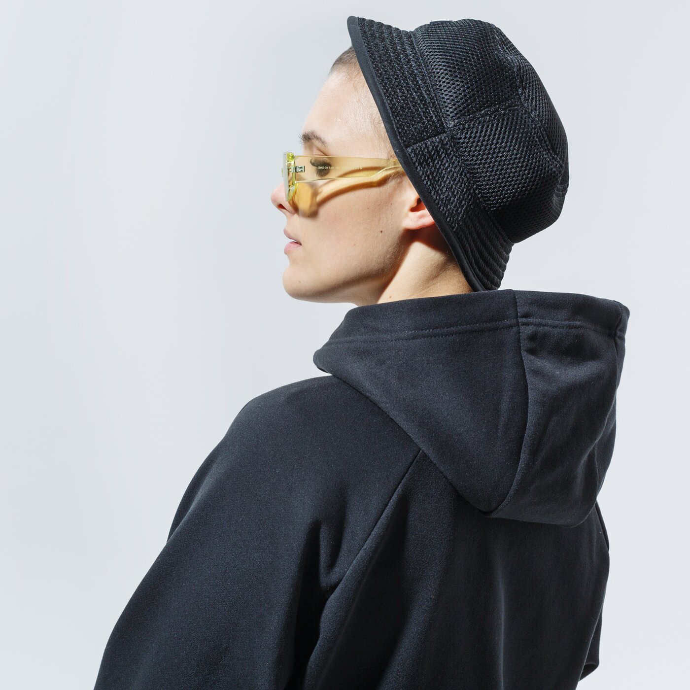 Дамски суичър NIKE СУИТЧЪР С КАЧУЛКА W NSW SWSH HOODIE FLC BB cu5676-011 цвят черен