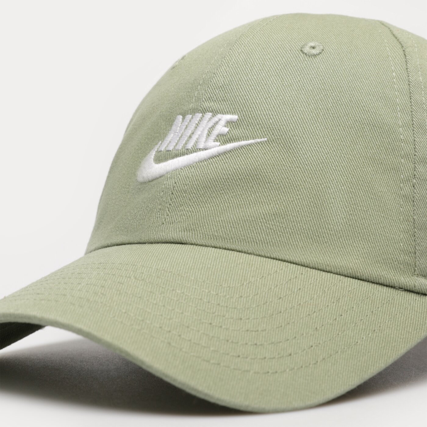 Дамска шапка с козирка NIKE ШАПКА U NSW H86 FUTURA WASH CAP 913011-386 цвят зелен