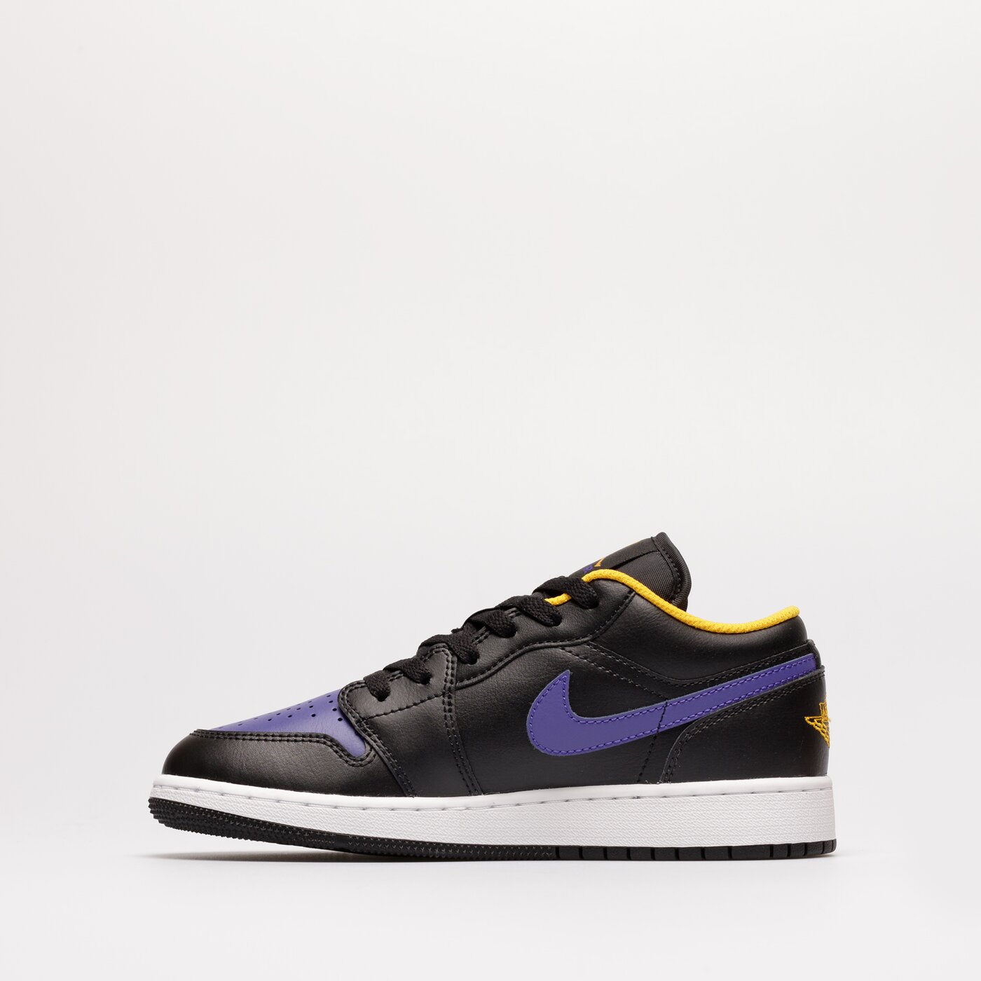 Детски маратонки AIR JORDAN 1 LOW BG  553560-075 цвят черен