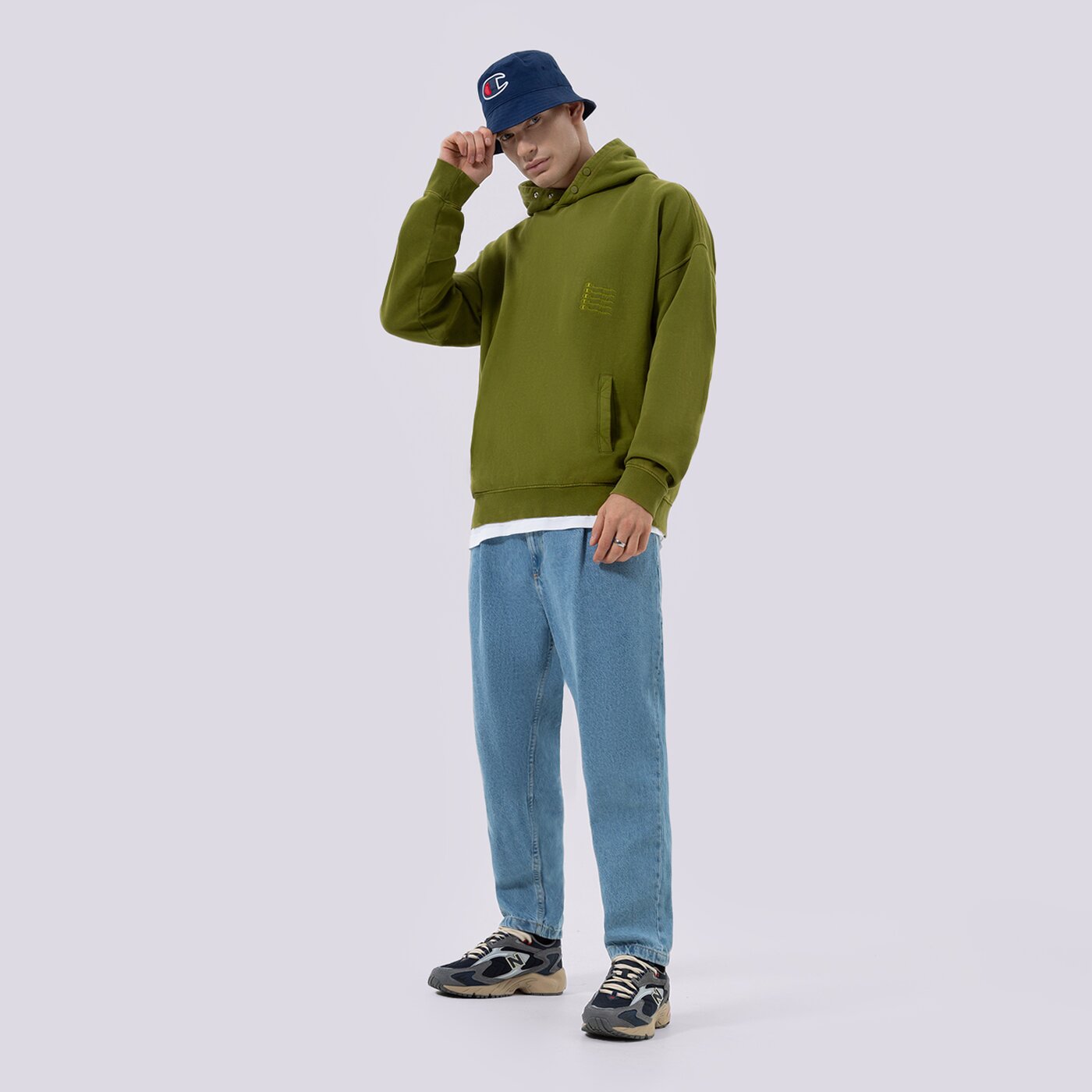 Мъжки суичър CHAMPION СУИТЧЪР С КАЧУЛКА HOODED SWEATSHIRT 217893gs567 цвят каки