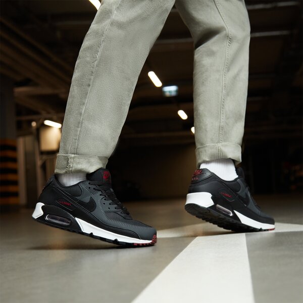 Мъжки маратонки NIKE AIR MAX 90  dq4071-001 цвят черен