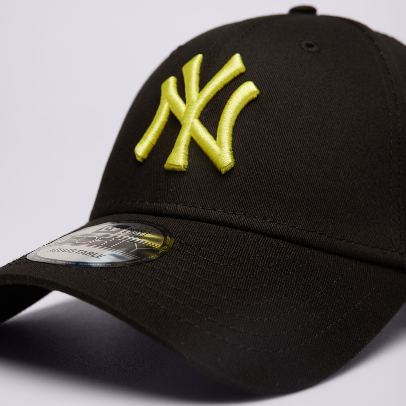 Дамска шапка с козирка NEW ERA ШАПКА LE 940 NYY NEW YORK YANKEES 60435203 цвят черен